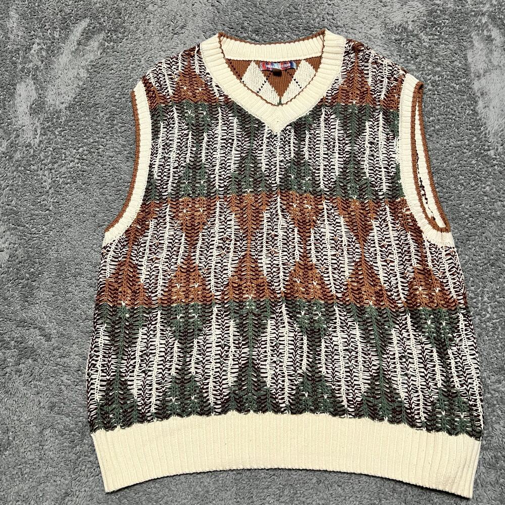 URBAN OUTFITTERS Sweater Vest Mens Medium Lucas Argyle Preppy Y2K Camp Cabin